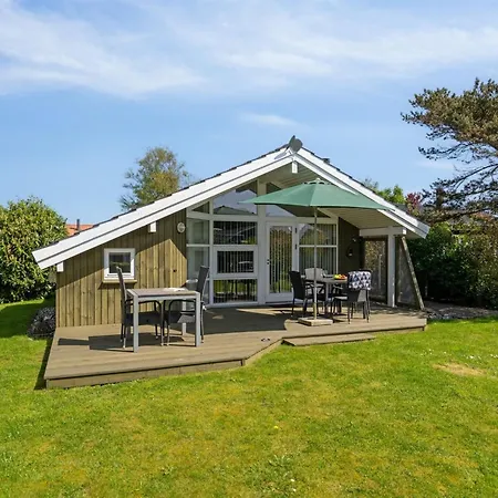 Dom wakacyjny Hereth - 100m From The Sea By Interhome